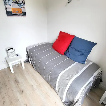 T2 Renove Avec Parking, Wi-fi, Clim Mobile, A 400m Plages/commerces - Piscine/tennis/promenades - Fr-1-316-338 * Six-Fours-les-Plages